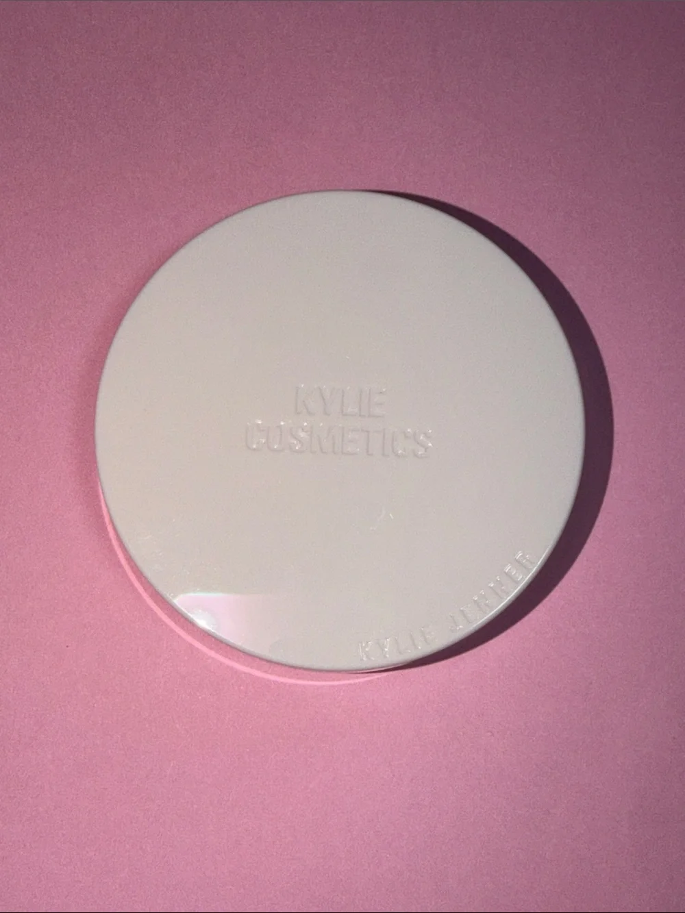 Kylie Cosmetics Powder Foundation natural blur powder foundation
